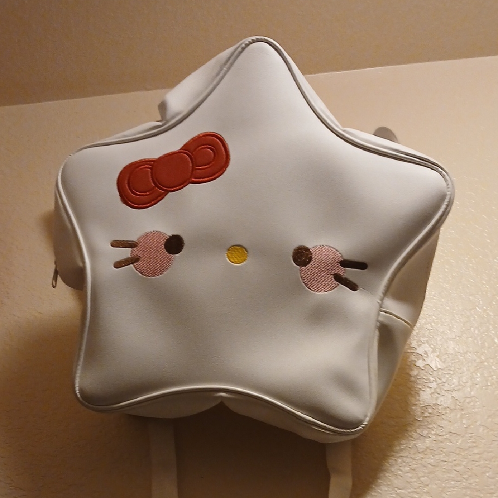 Hello Kitty White and Red Star Bag